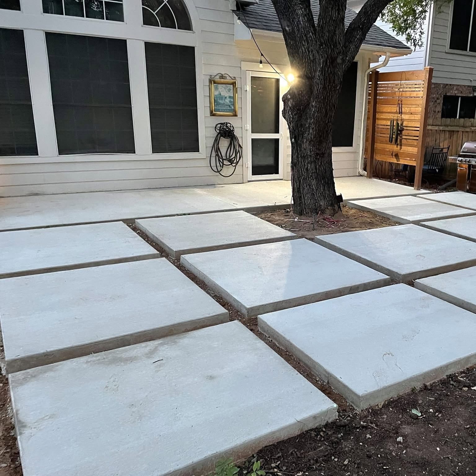 Concrete: Courtyard Hardscape
